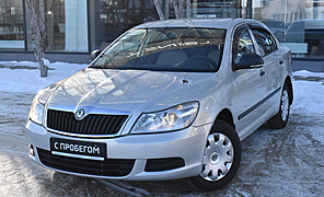 Skoda Octavia, II (A5) Рестайлинг 1.6 MT (102 л.с.)