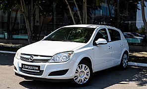 Opel Astra, H Рестайлинг 1.8 AT (140 л.с.)