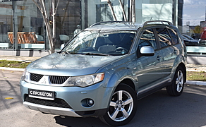 Mitsubishi Outlander, II 3.0 AT (220 л.с.) 4WD