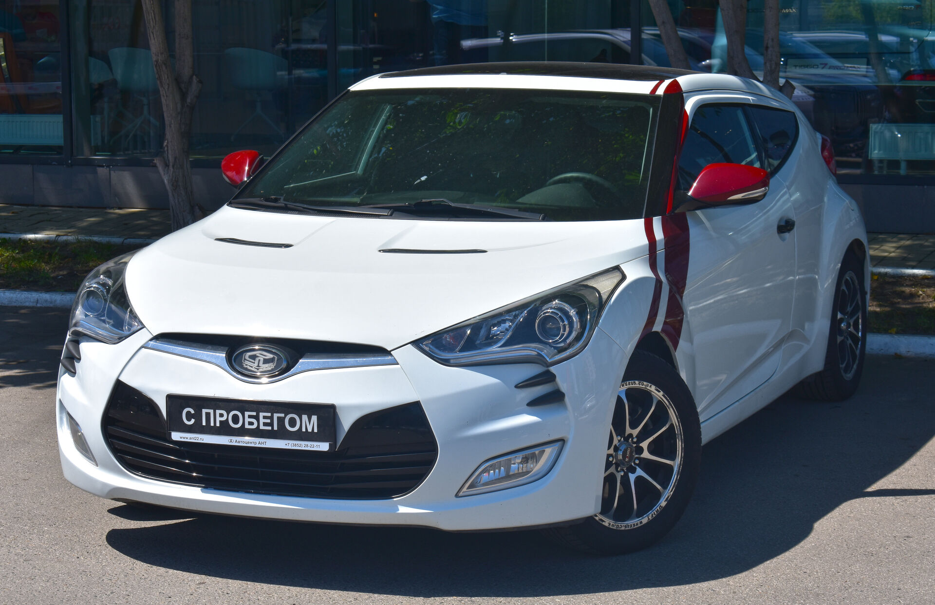 Hyundai Veloster, I 1.6 AT (132 л.с.) 2011