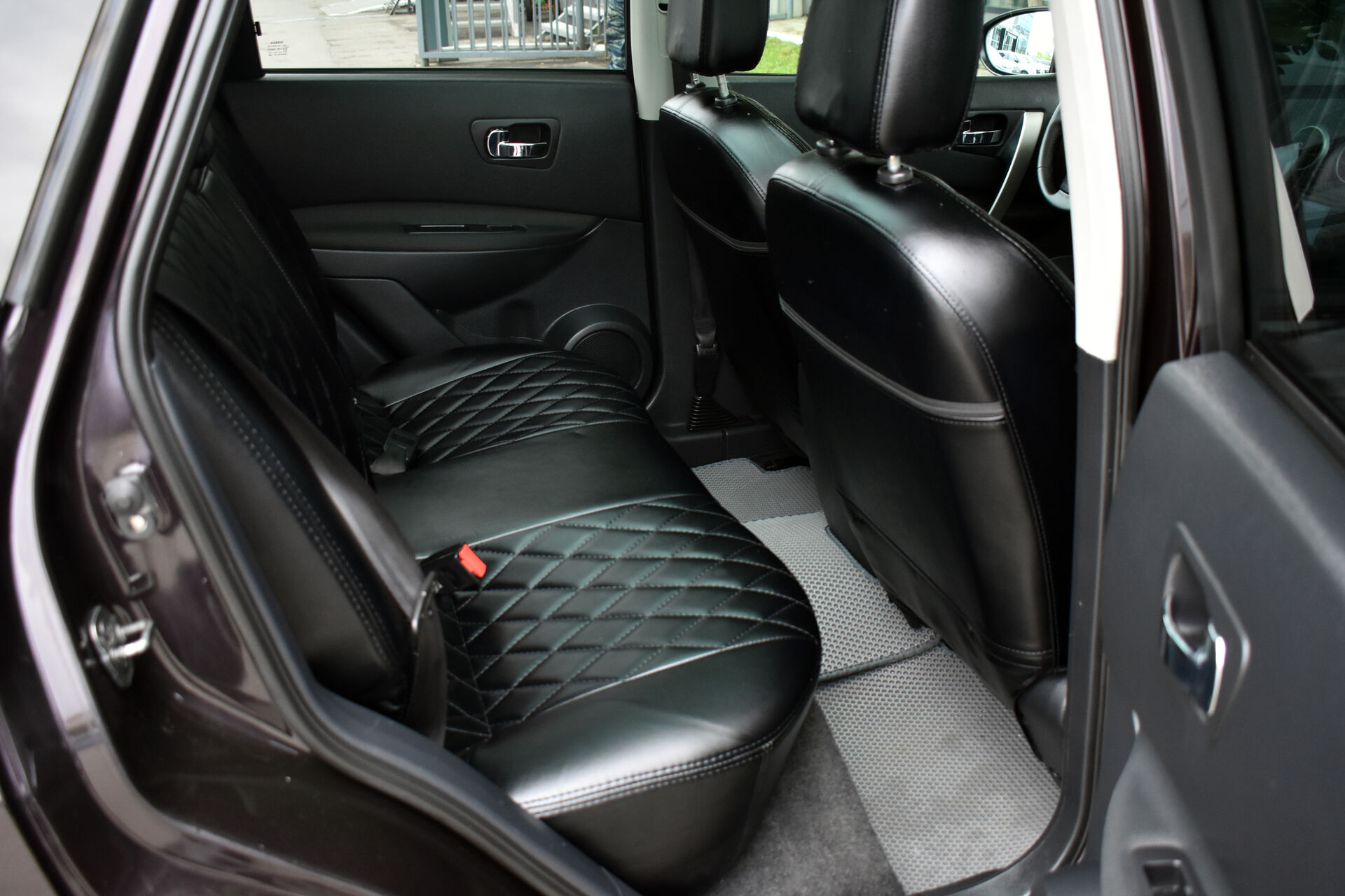 Nissan Qashqai, I Рестайлинг 2.0 CVT (141 л.с.) 4WD 2011
