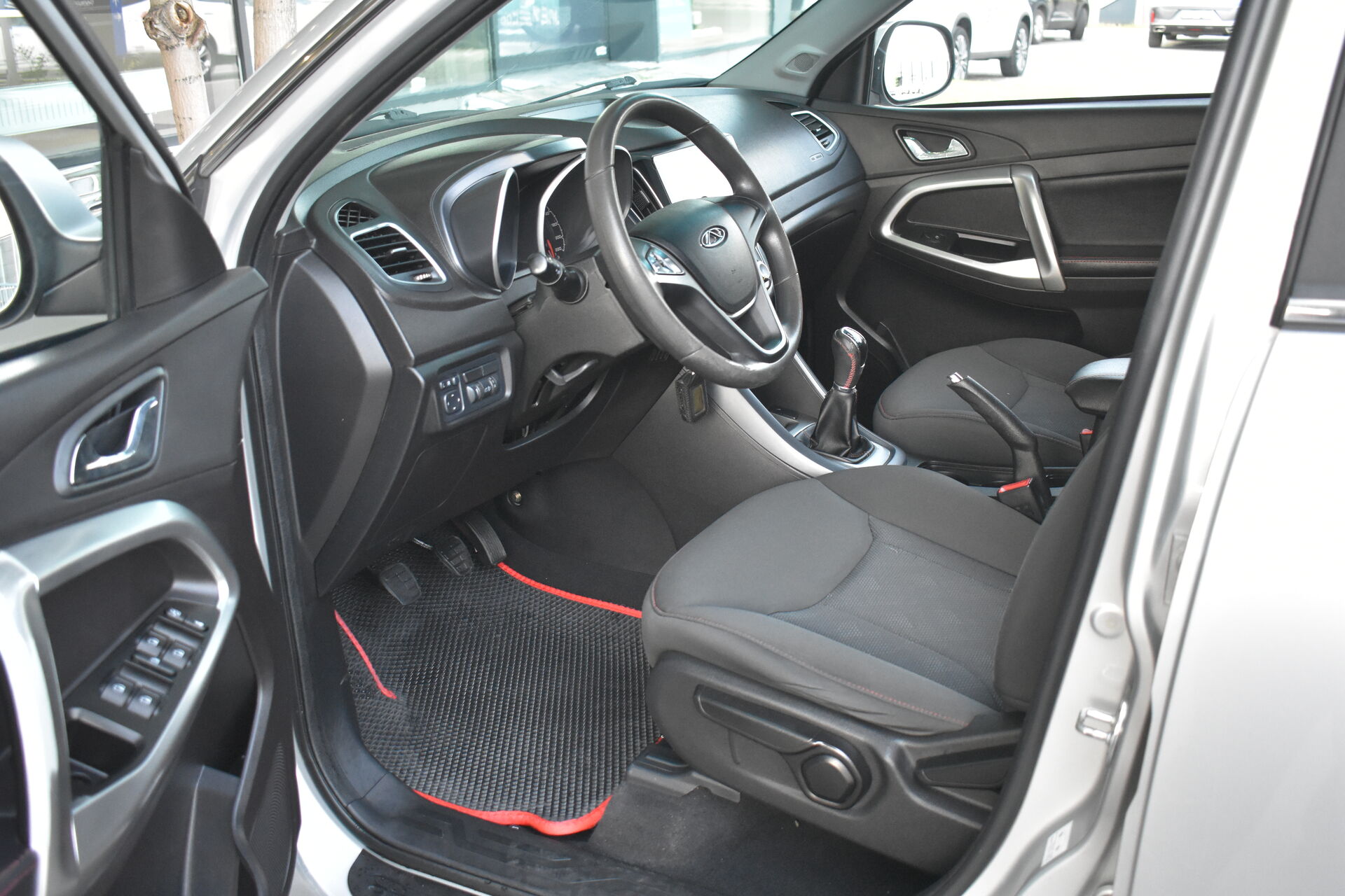 Chery Tiggo 5, I 2.0 MT (139 л.с.) 2015