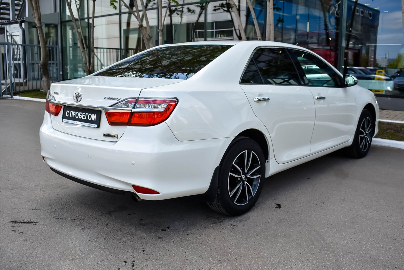 Toyota Camry, VII (XV50) Рестайлинг 2.5 AT (181 л.с.) 2016