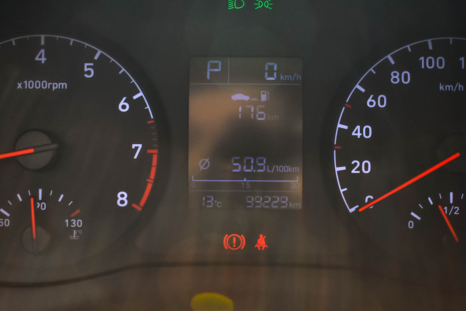 Hyundai Solaris, II 1.6 AT (123 л.с.) 2017