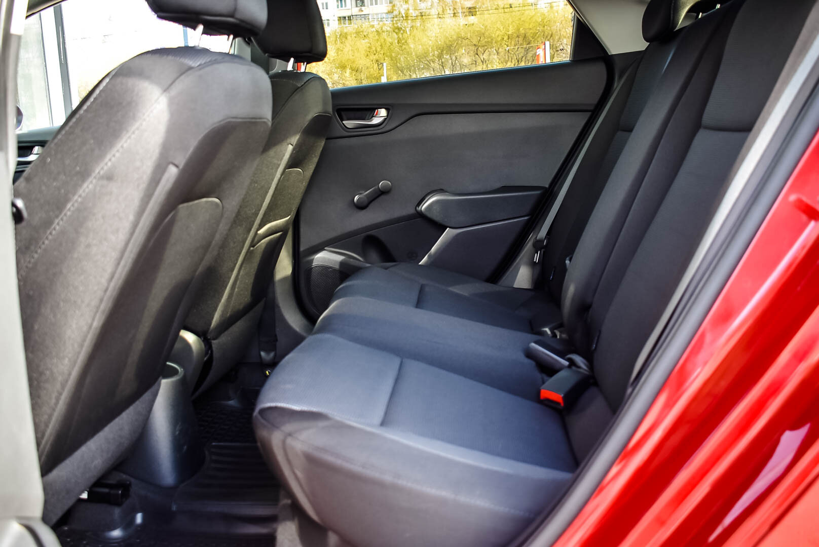 Hyundai Solaris, II 1.6 AT (123 л.с.) 2017