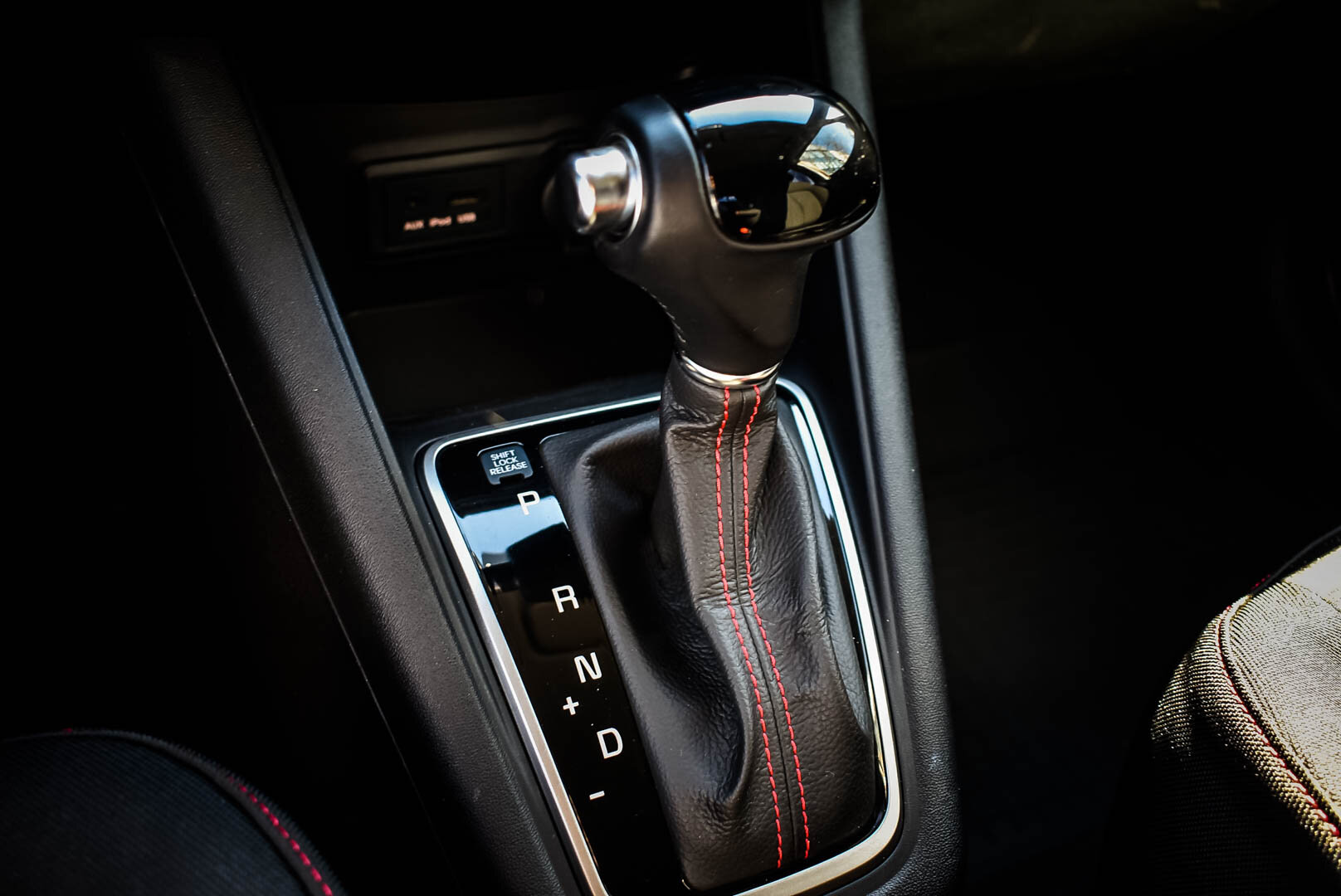 Kia Venga, I Рестайлинг 1.6 AT (124 л.с.) 2015