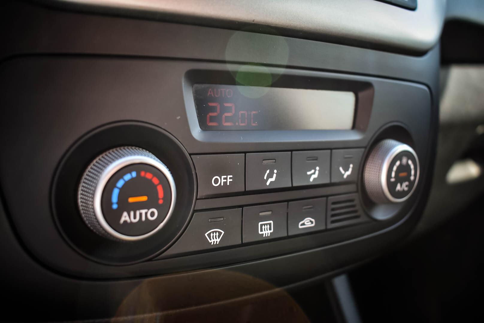 Kia Venga, I Рестайлинг 1.6 AT (124 л.с.) 2015
