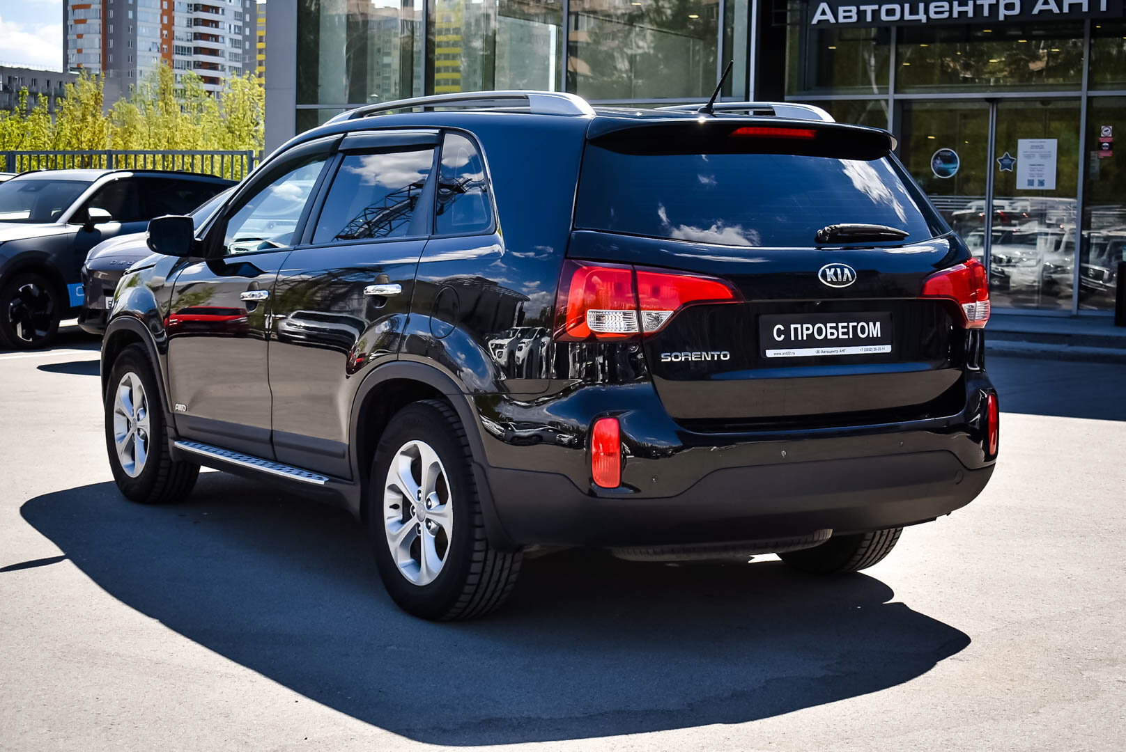 Kia Sorento, II Рестайлинг 2.4 AT (175 л.с.) 4WD 2014