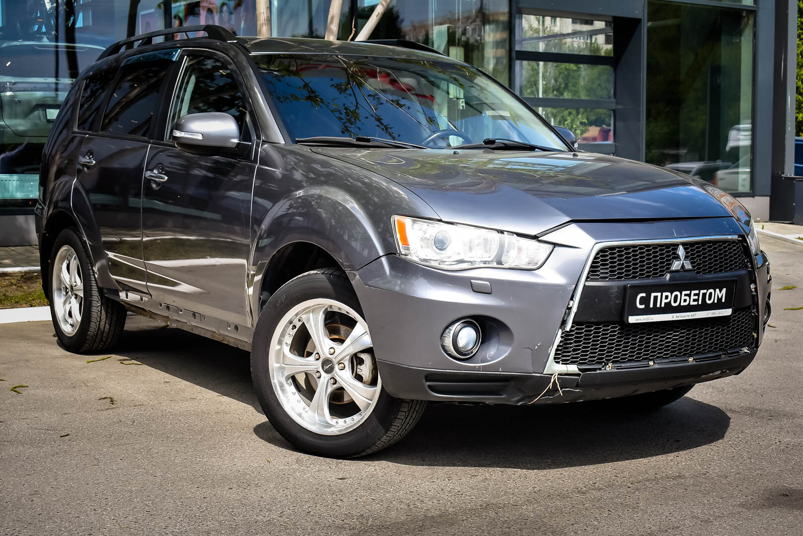 Mitsubishi Outlander, II Рестайлинг 2.4 CVT (170 л.с.) 4WD 2012