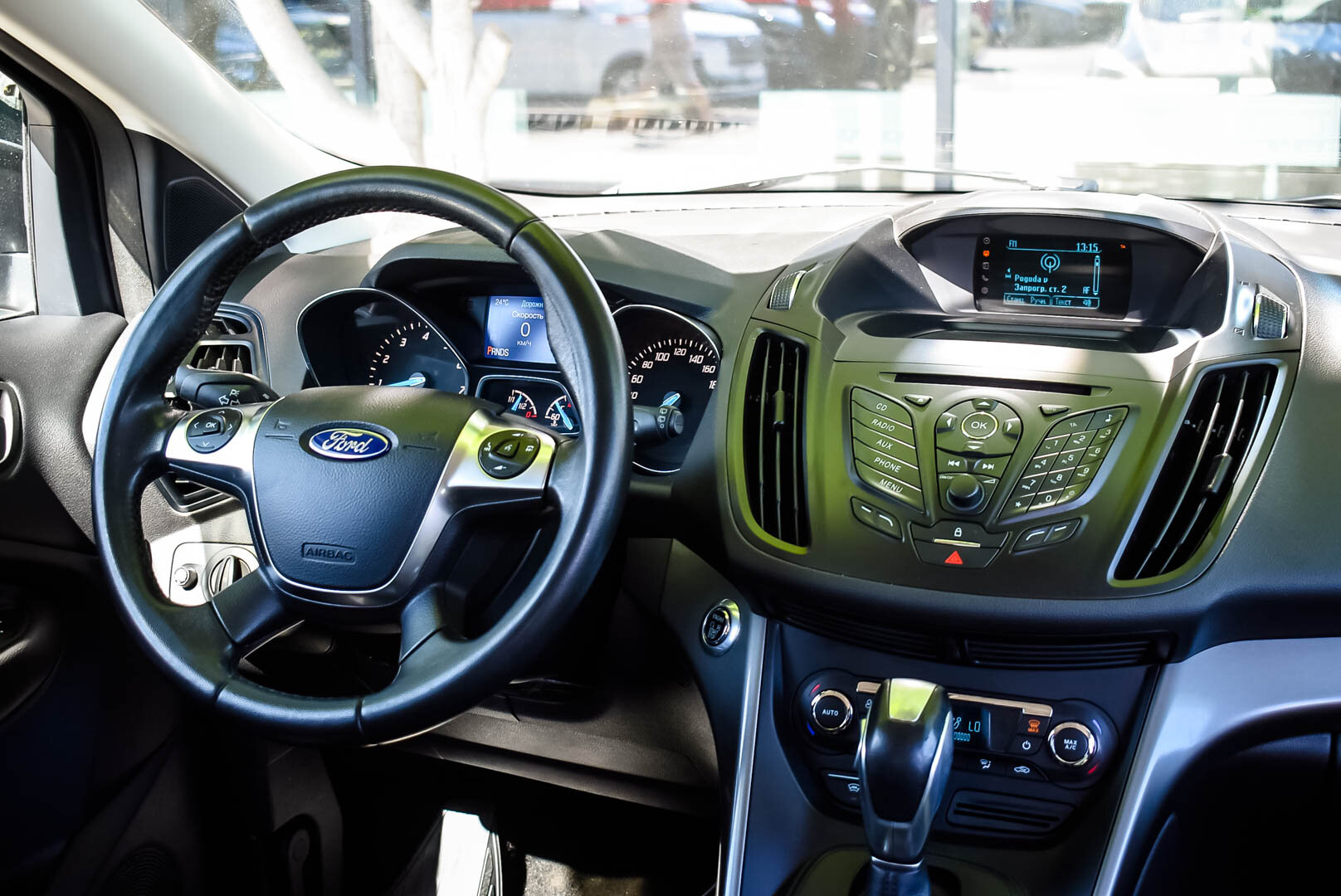Ford Kuga, II 1.6 AT (150 л.с.) 4WD 2015