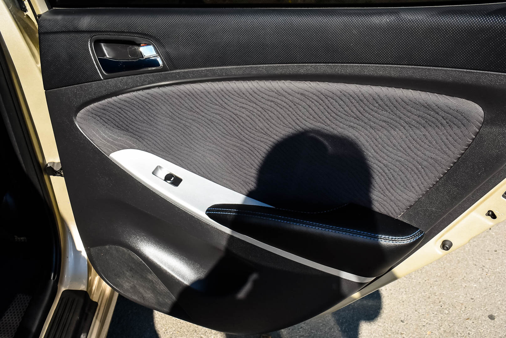 Hyundai Solaris, I 1.6 AT (123 л.с.) 2013