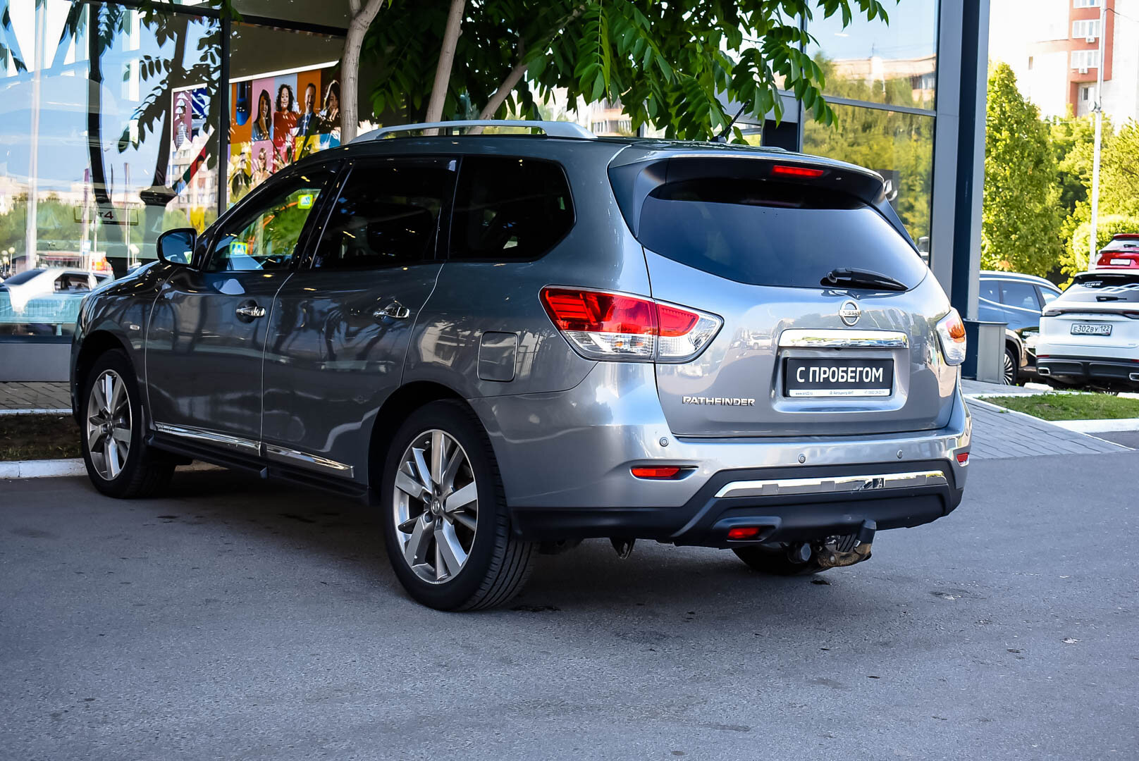 Nissan Pathfinder, IV 3.5 CVT (249 л.с.) 4WD 2014
