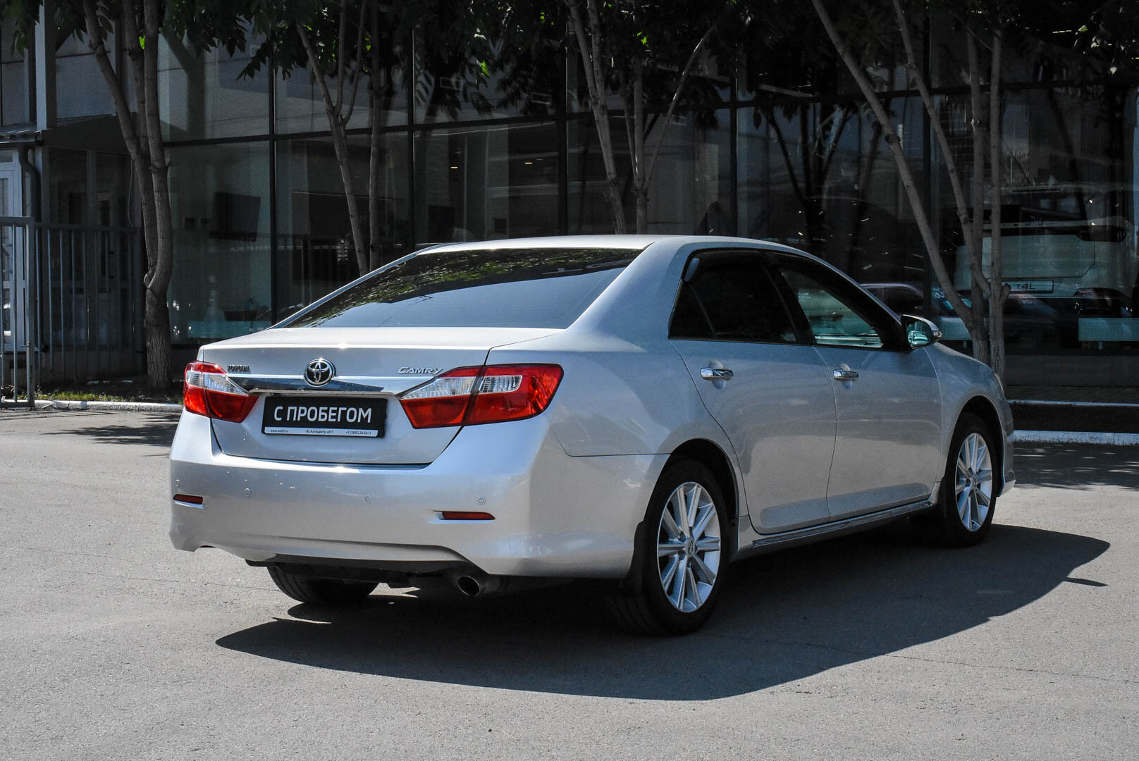 Toyota Camry, VII (XV50) 2.5 AT (181 л.с.) 2012