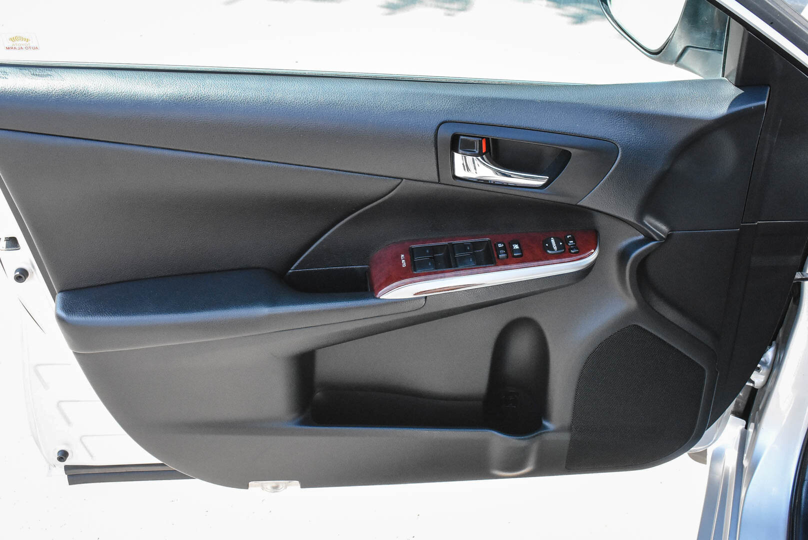 Toyota Camry, VII (XV50) 2.5 AT (181 л.с.) 2012