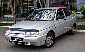 Lada (ВАЗ) 2110, I 1.6 MT (81 л.с.)