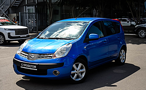 Nissan Note, I 1.6 AT (110 л.с.)