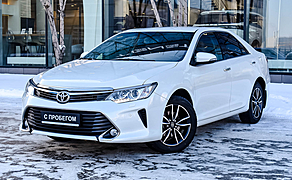 Toyota Camry, VII (XV50) Рестайлинг 2.5 AT (181 л.с.)