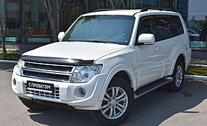 Mitsubishi Pajero, IV Рестайлинг 1 3.0 AT (178 л.с.) 4WD