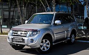 Mitsubishi Pajero, IV Рестайлинг 1 3.0 AT (178 л.с.) 4WD