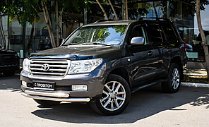 Toyota Land Cruiser, 200 Series 4.5d AT (235 л.с.) 4WD