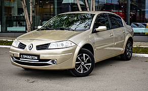 Renault Megane, II Рестайлинг 1.6 AT (115 л.с.)