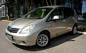 Toyota Corolla Spacio, I 1.8 AT (125 л.с.)