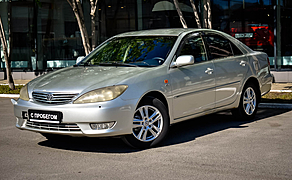 Toyota Camry, V (XV30) 2.4 MT (152 л.с.)