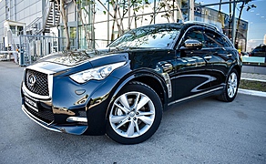 Infiniti FX, II (S51) Рестайлинг FX37 3.7 AT (333 л.с.) 4WD