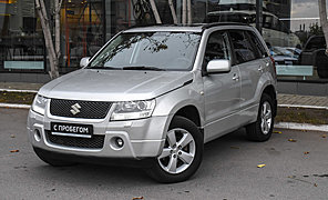 Suzuki Grand Vitara, II 2.0 AT (140 л.с.) 4WD
