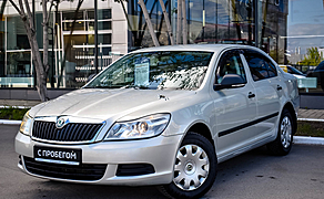 Skoda Octavia, II (A5) Рестайлинг 1.6 MT (102 л.с.)