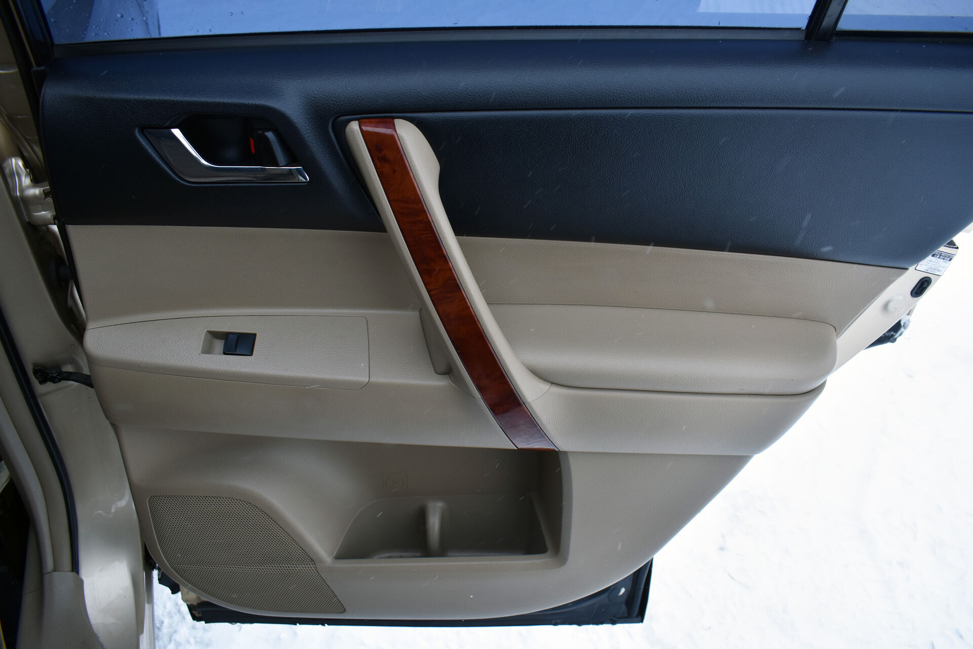 Toyota Highlander, II (XU40) Рестайлинг 3.5 AT (273 л.с.) 4WD 2012