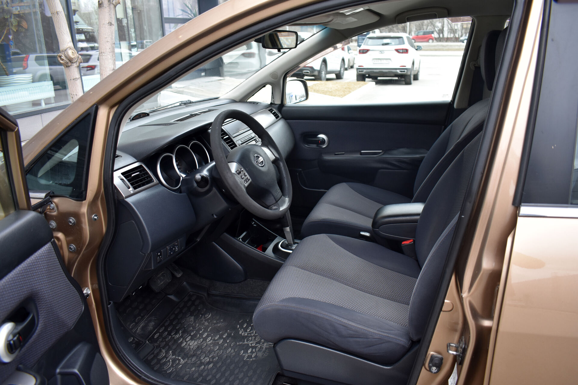 Nissan Tiida, I 1.6 AT (110 л.с.) 2008