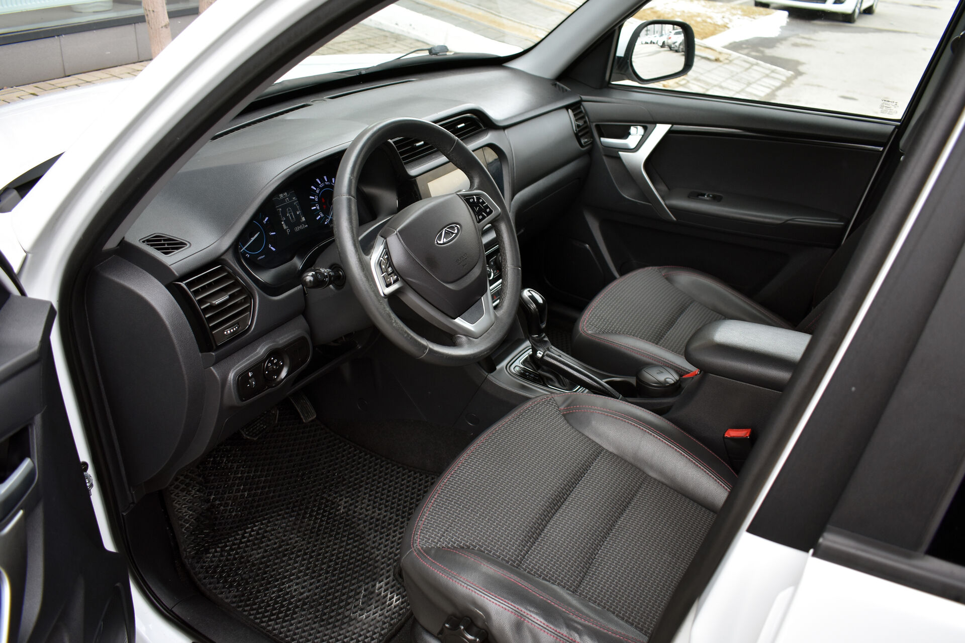 Chery Tiggo 3, I 1.6 CVT (126 л.с.) 2017