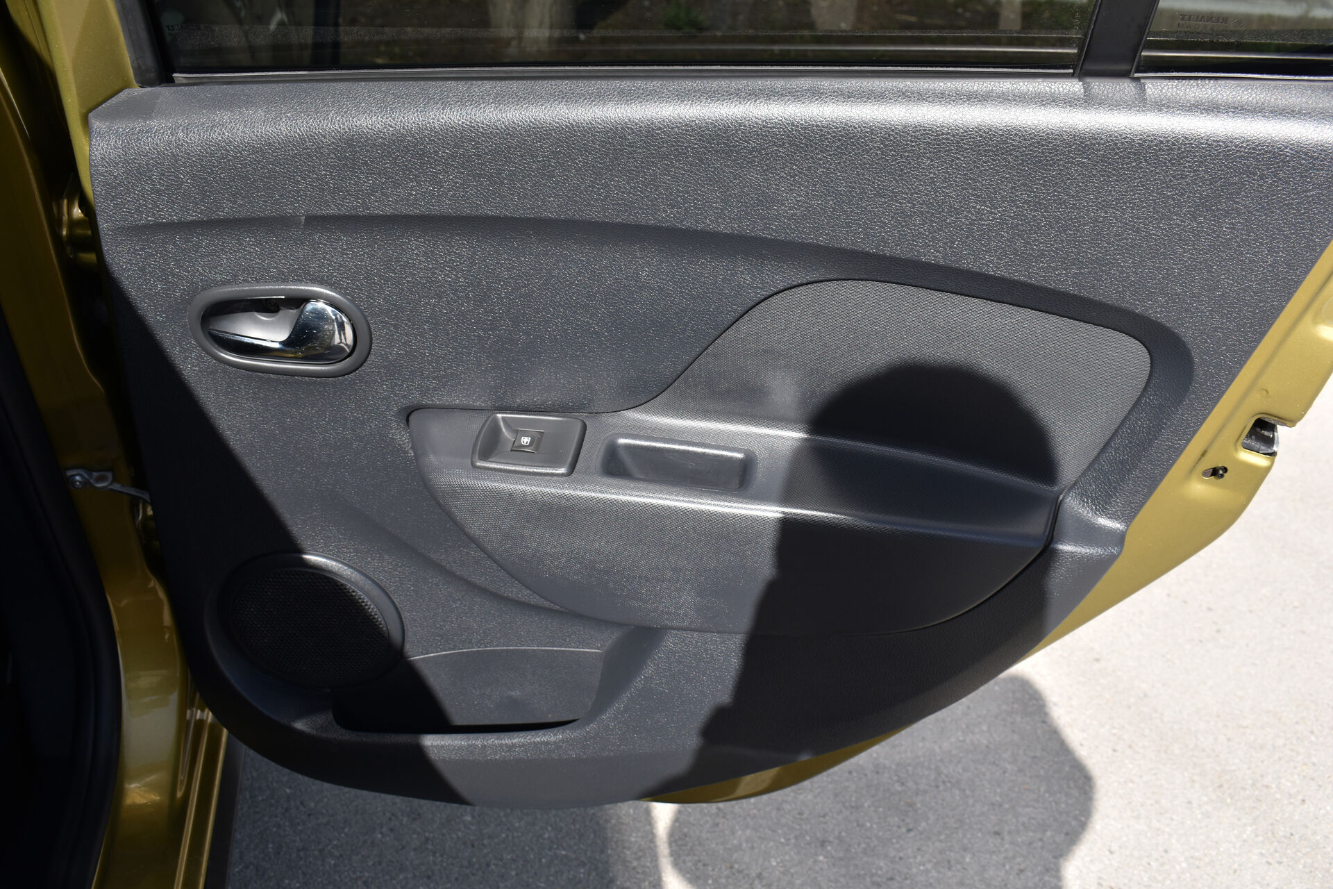 Renault Sandero, II Stepway 1.6 AT (102 л.с.) 2017