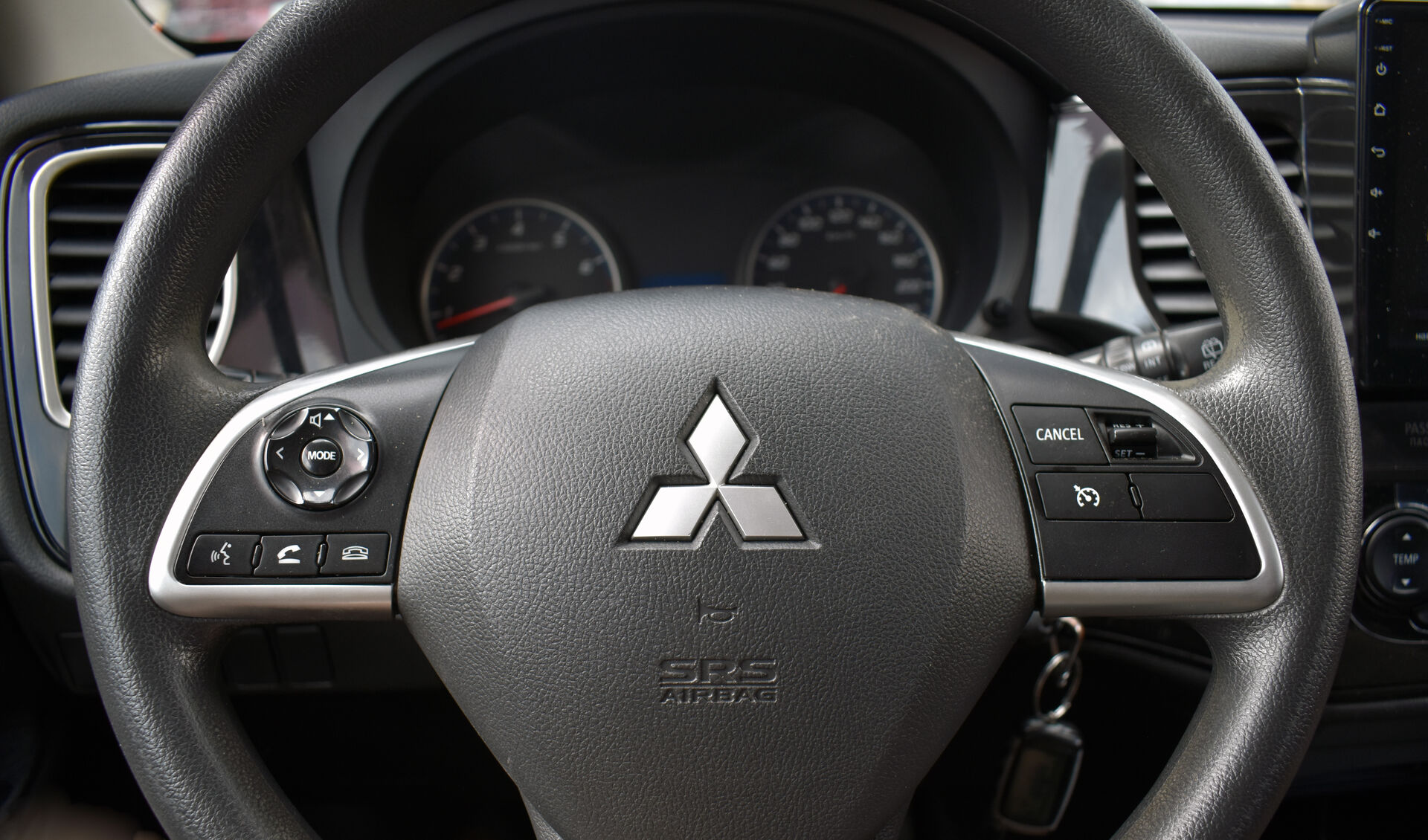 Mitsubishi Outlander, III 2.0 CVT (146 л.с.) 2013
