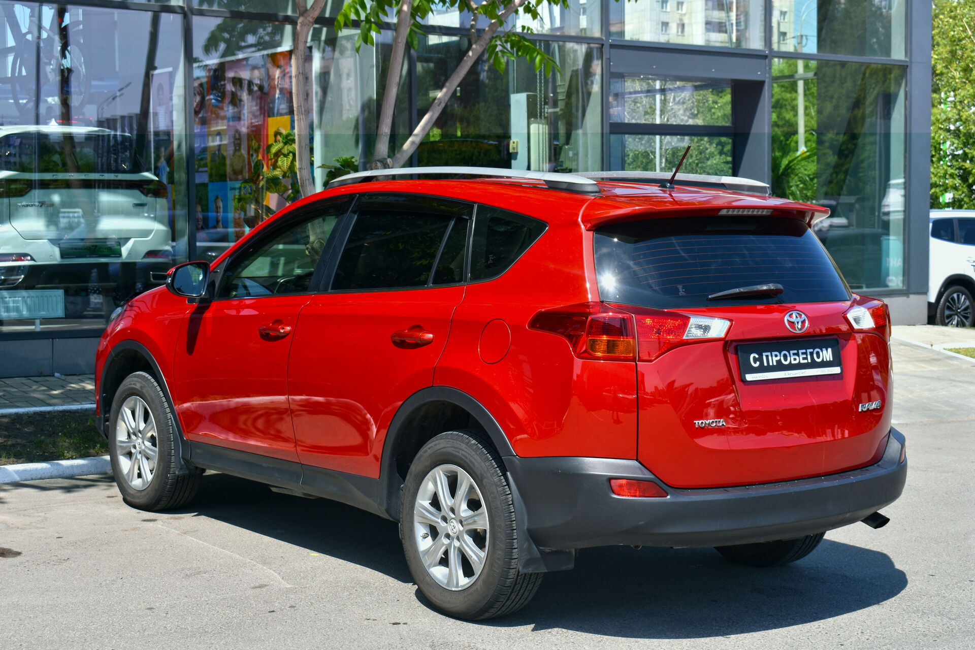 Toyota RAV4, IV (XA40) 2.0 CVT (146 л.с.) 2014