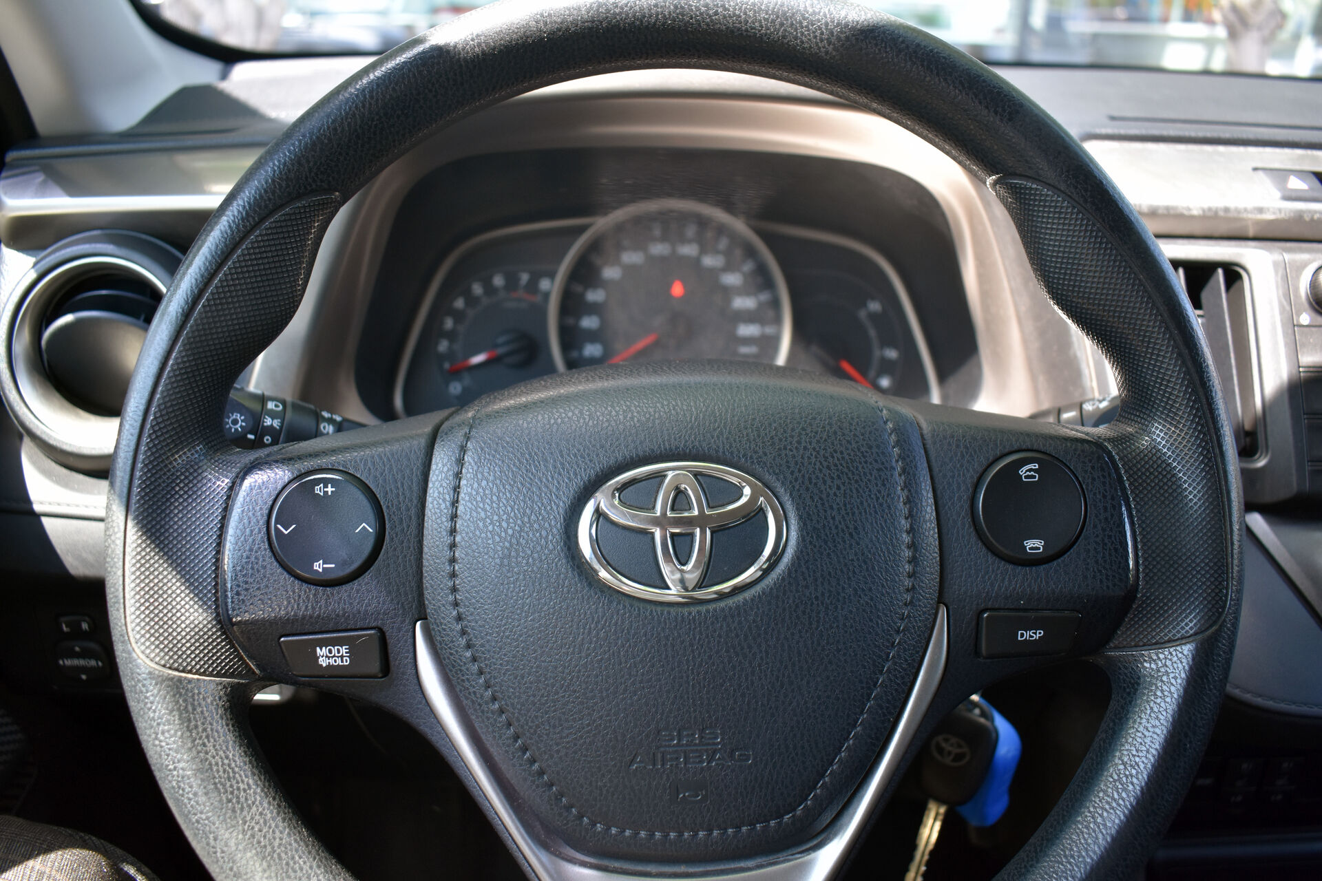 Toyota RAV4, IV (XA40) 2.0 CVT (146 л.с.) 2014