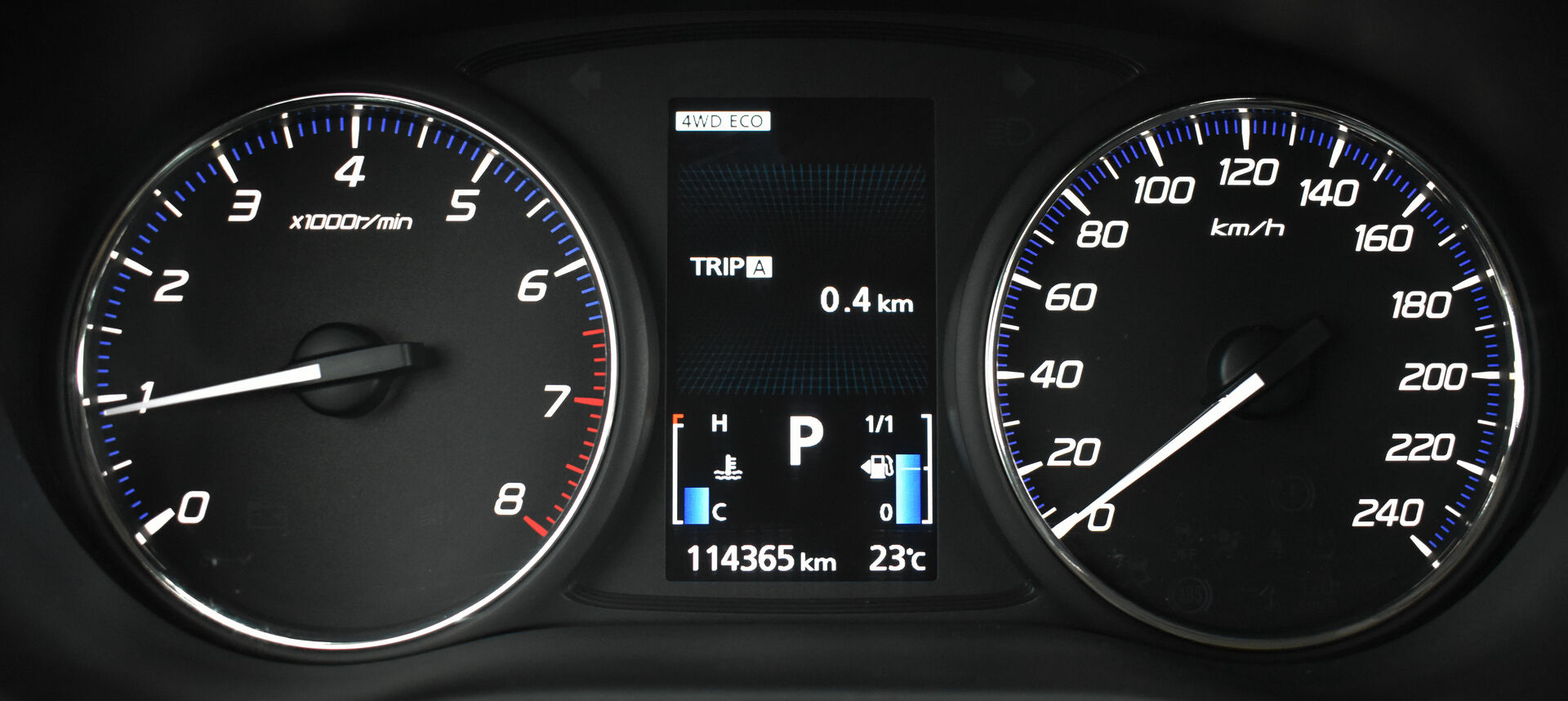 Mitsubishi Outlander, III Рестайлинг 2 2.4 CVT (167 л.с.) 4WD 2016