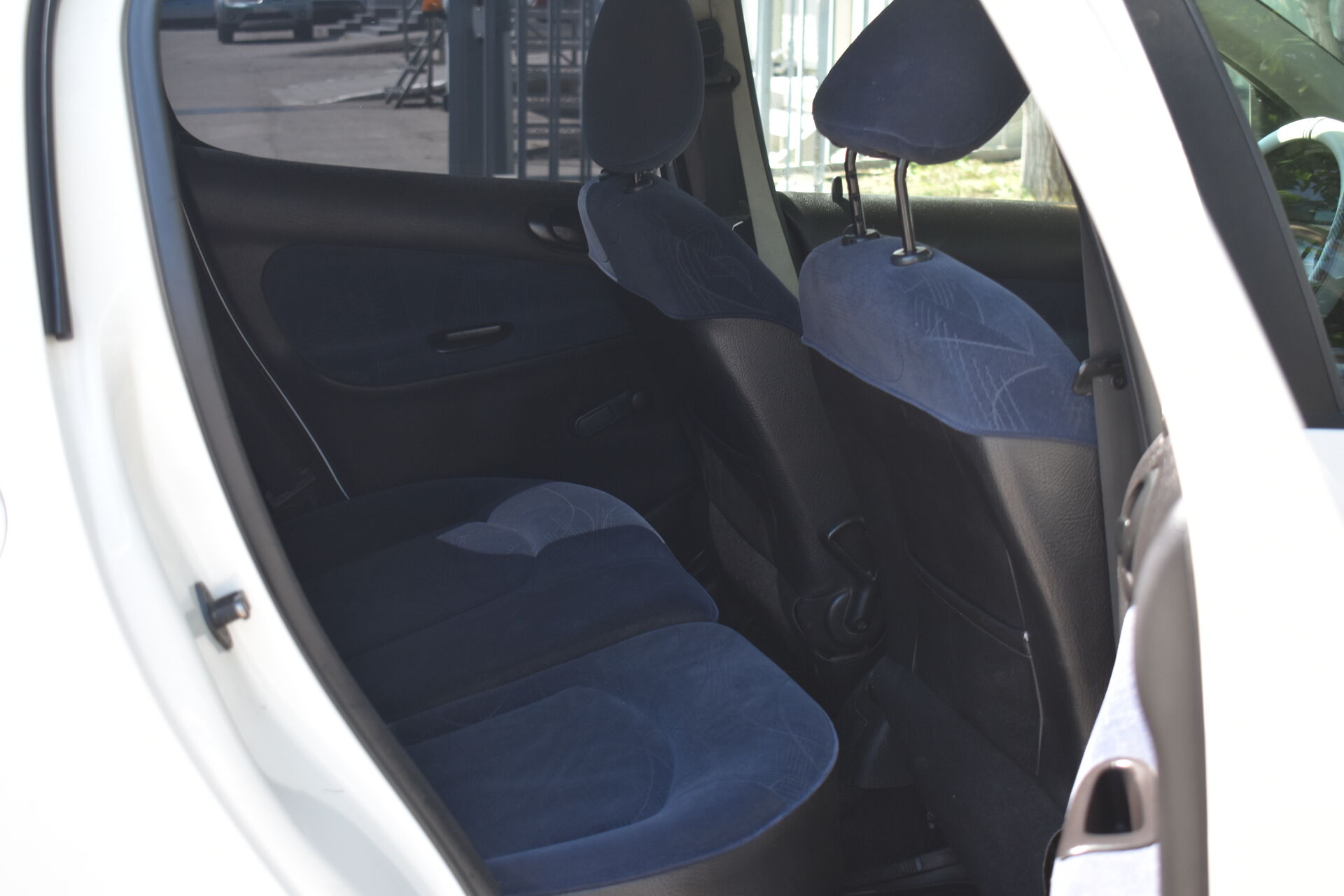 Peugeot 206, I 1.4 AT (75 л.с.) 2003