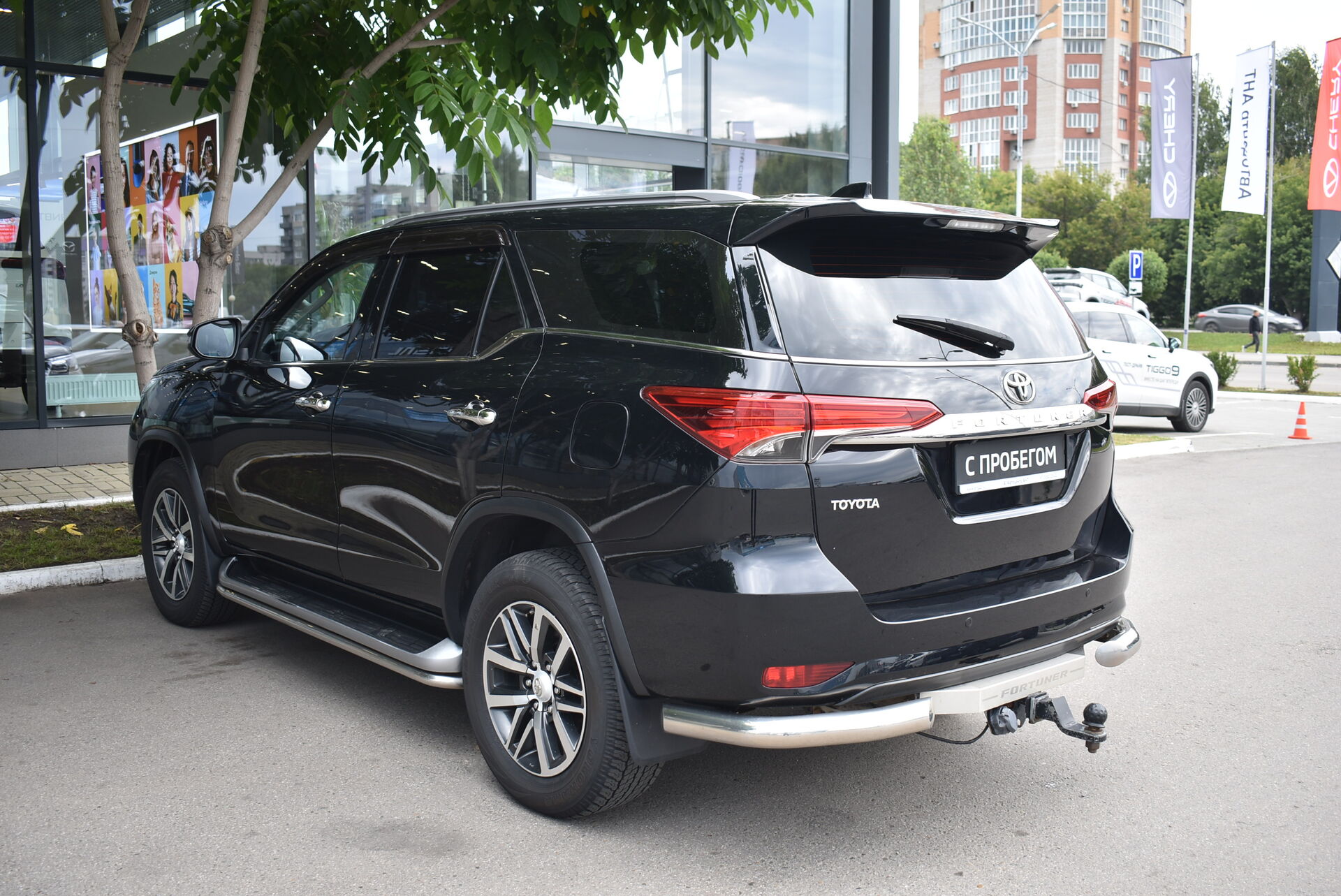 Toyota Fortuner, II 2.8d AT (177 л.с.) 4WD 2019
