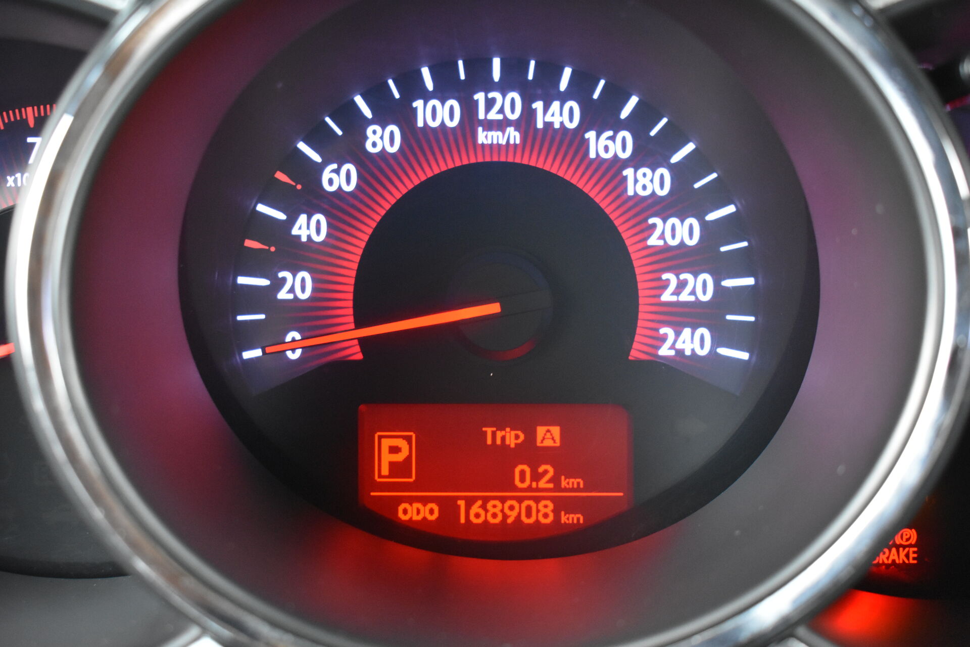 Kia Sorento, II 2.4 AT (175 л.с.) 4WD 2012