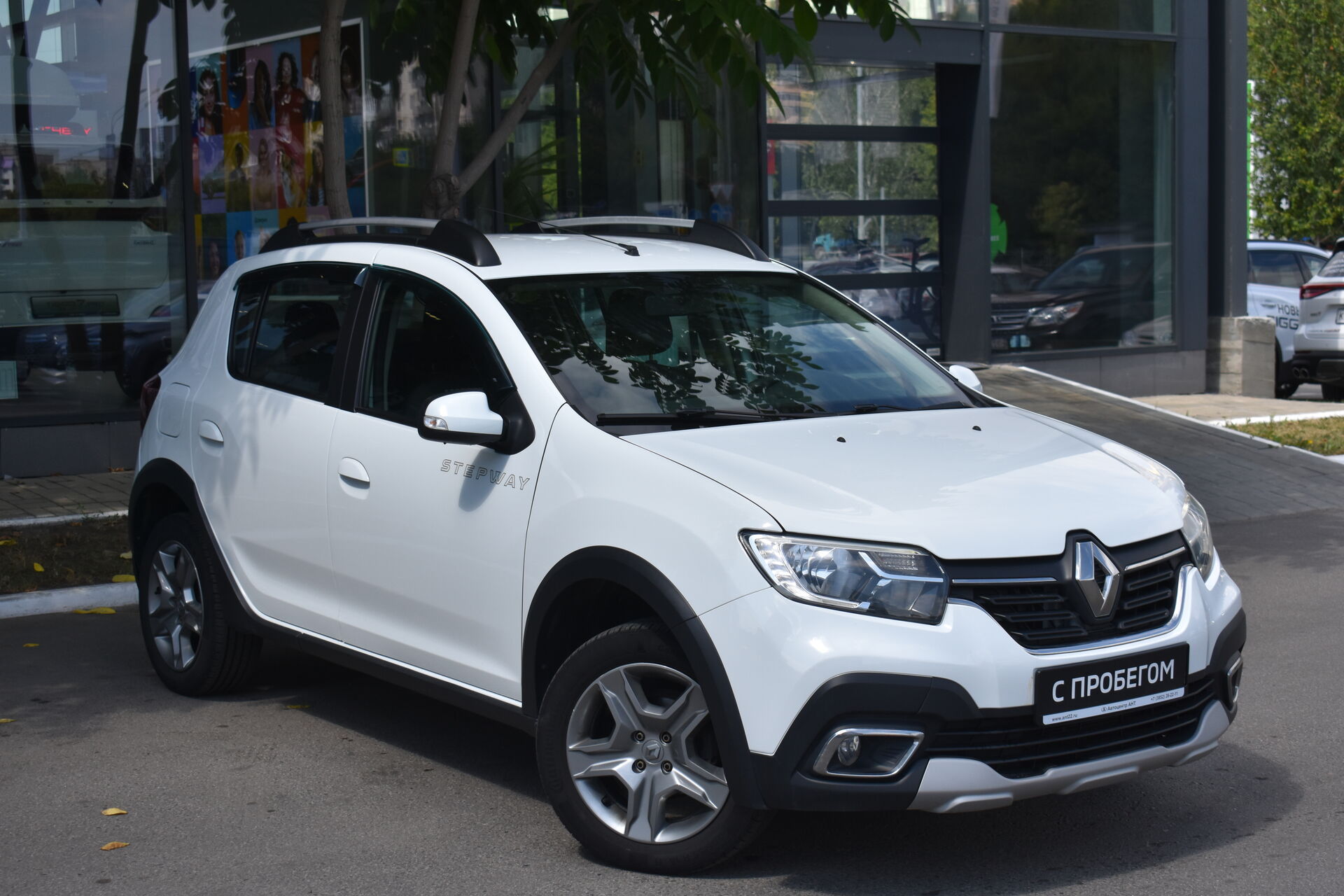 Renault Sandero, II Рестайлинг 1.6 MT (82 л.с.) 2019