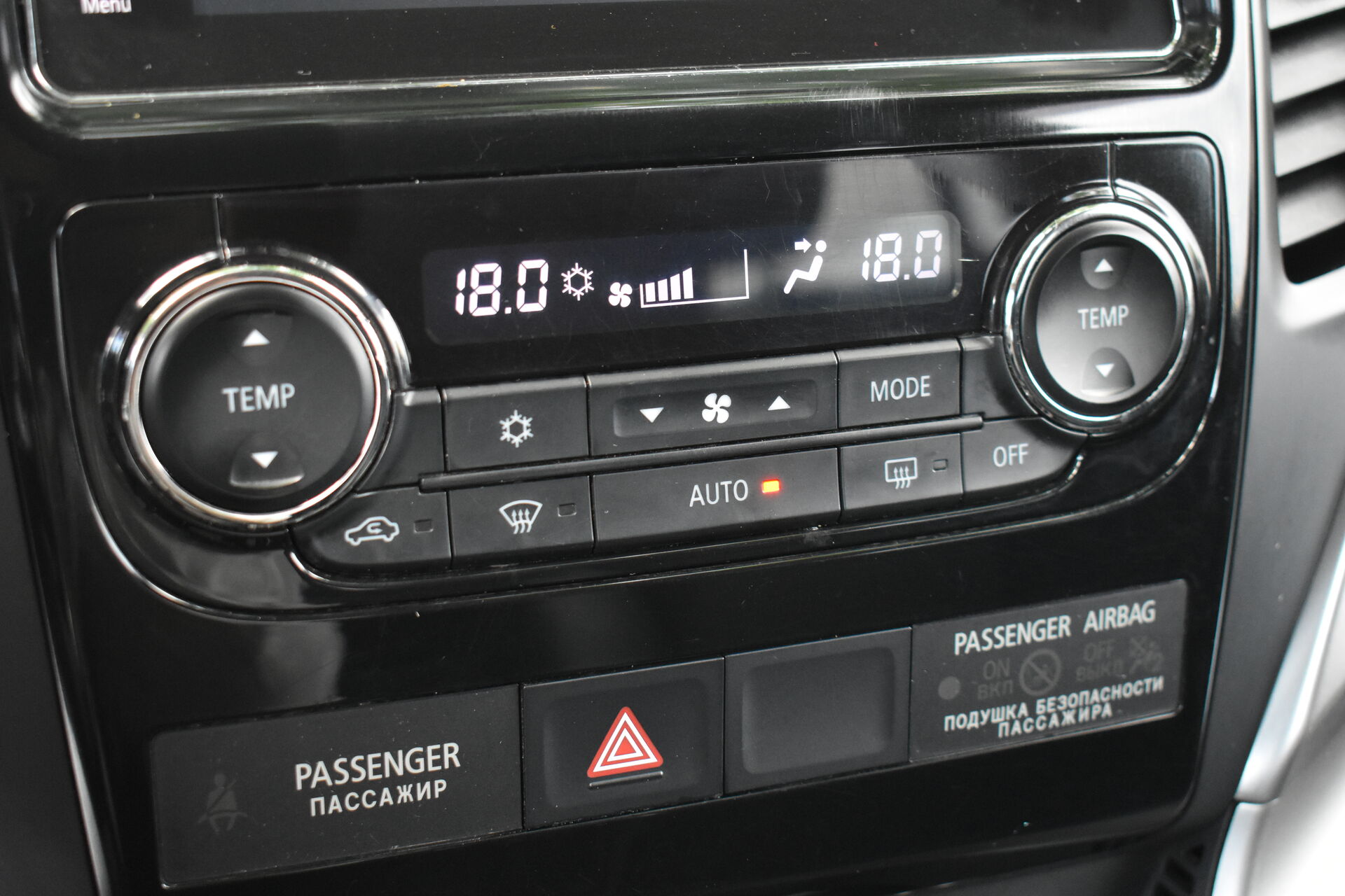 Mitsubishi Pajero Sport, III 2.4d AT (181 л.с.) 4WD 2017