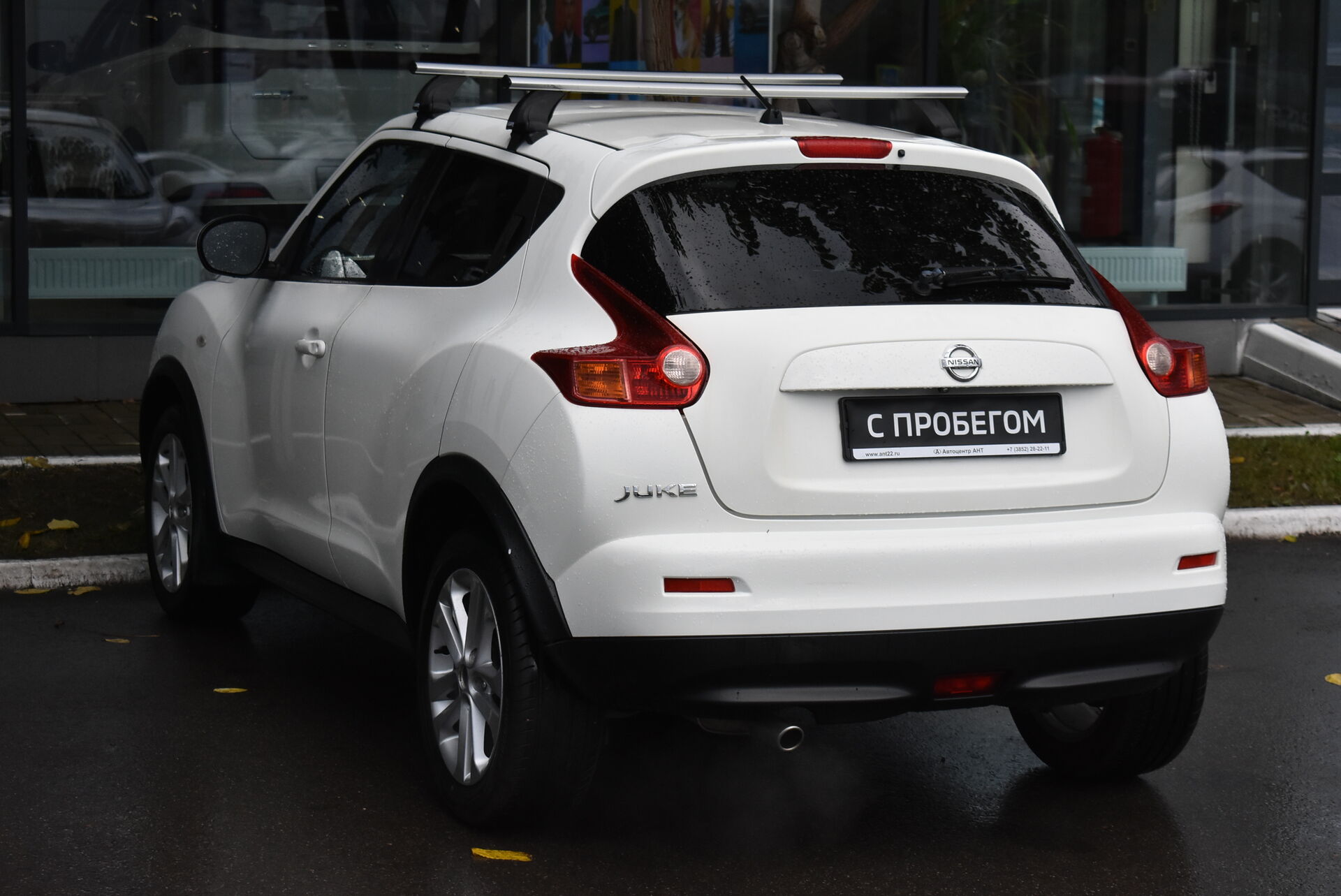 Nissan Juke, I 1.6 CVT (117 л.с.) 2012