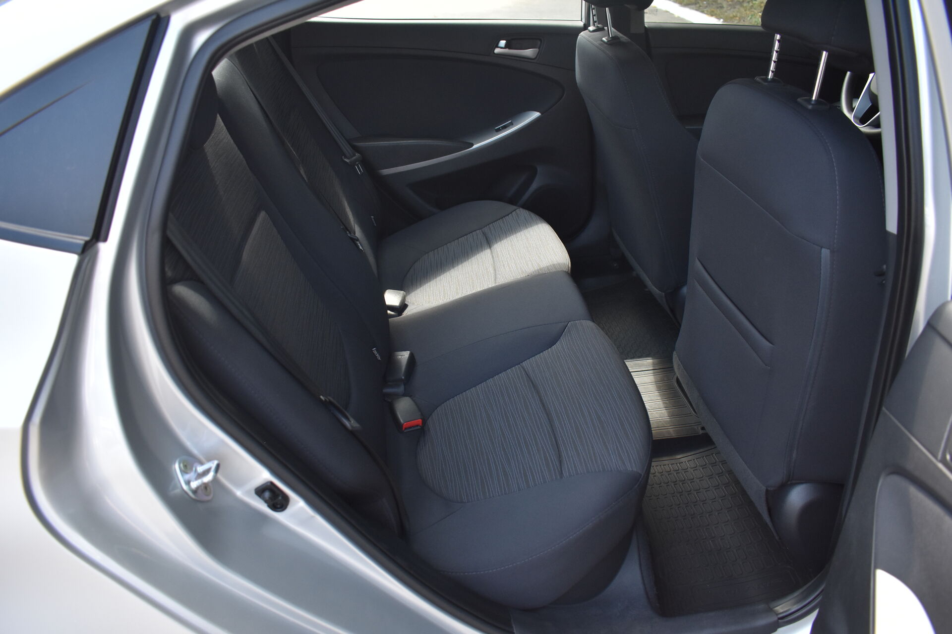 Hyundai Solaris, I Рестайлинг 1.6 AT (123 л.с.) 2016