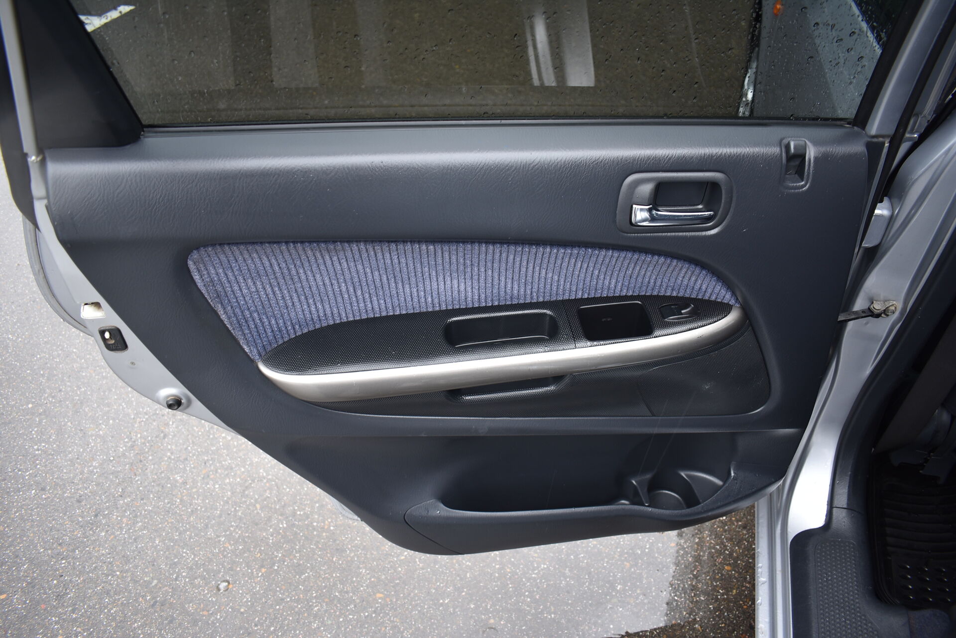 Honda Stream, I 1.7 AT (130 л.с.) 2001