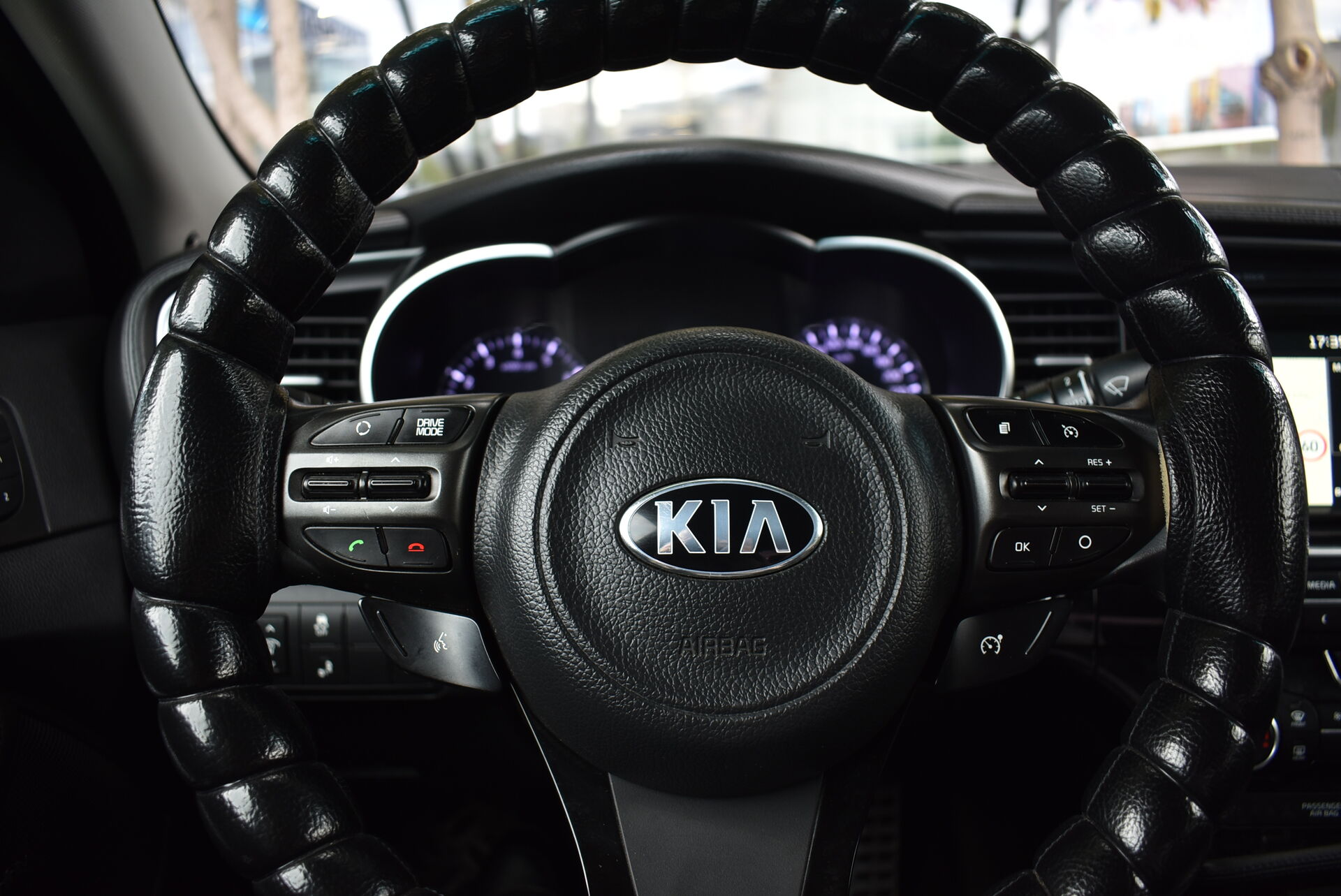 Kia Optima, III Рестайлинг 2.4 AT (180 л.с.) 2015