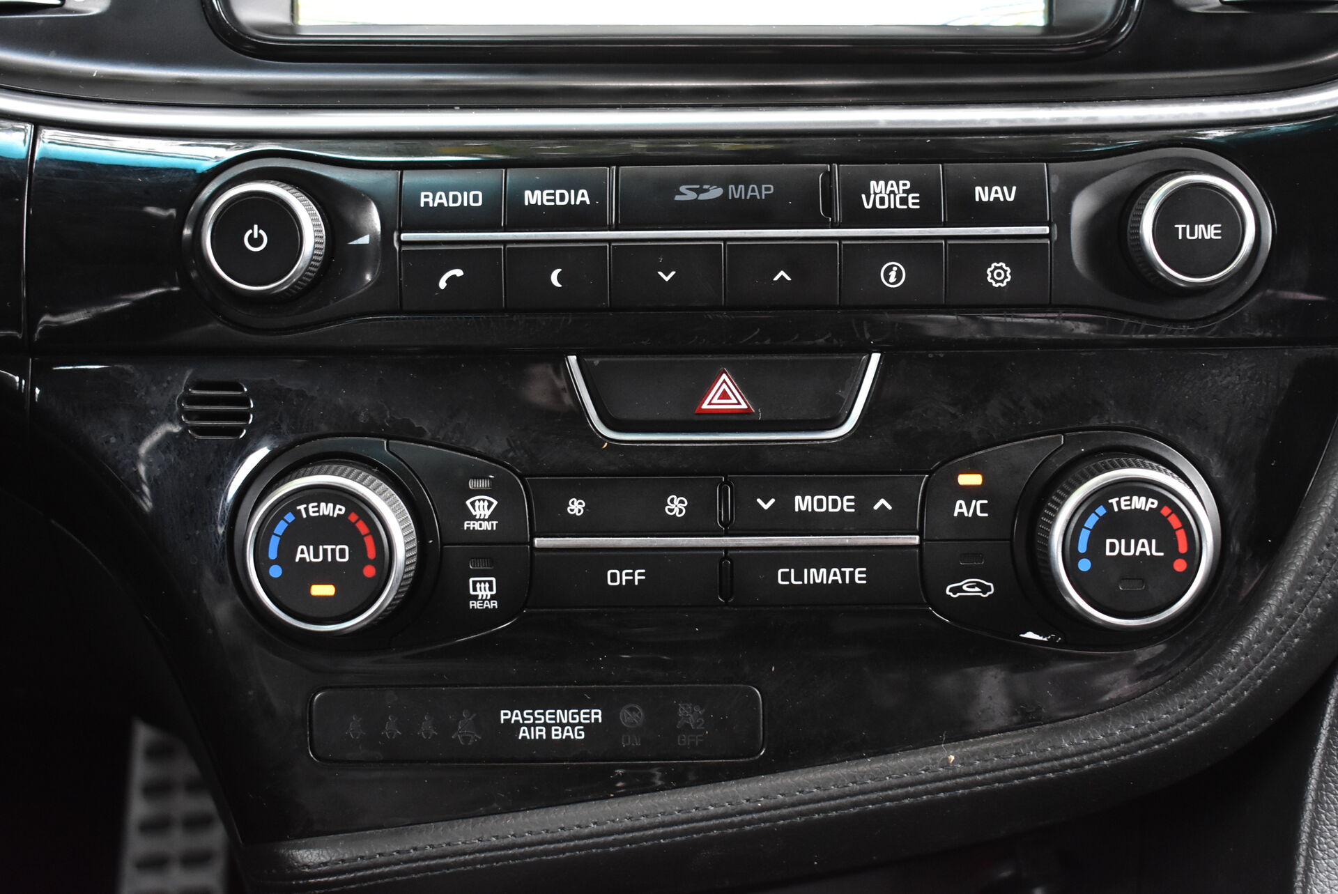 Kia Optima, III Рестайлинг 2.4 AT (180 л.с.) 2015