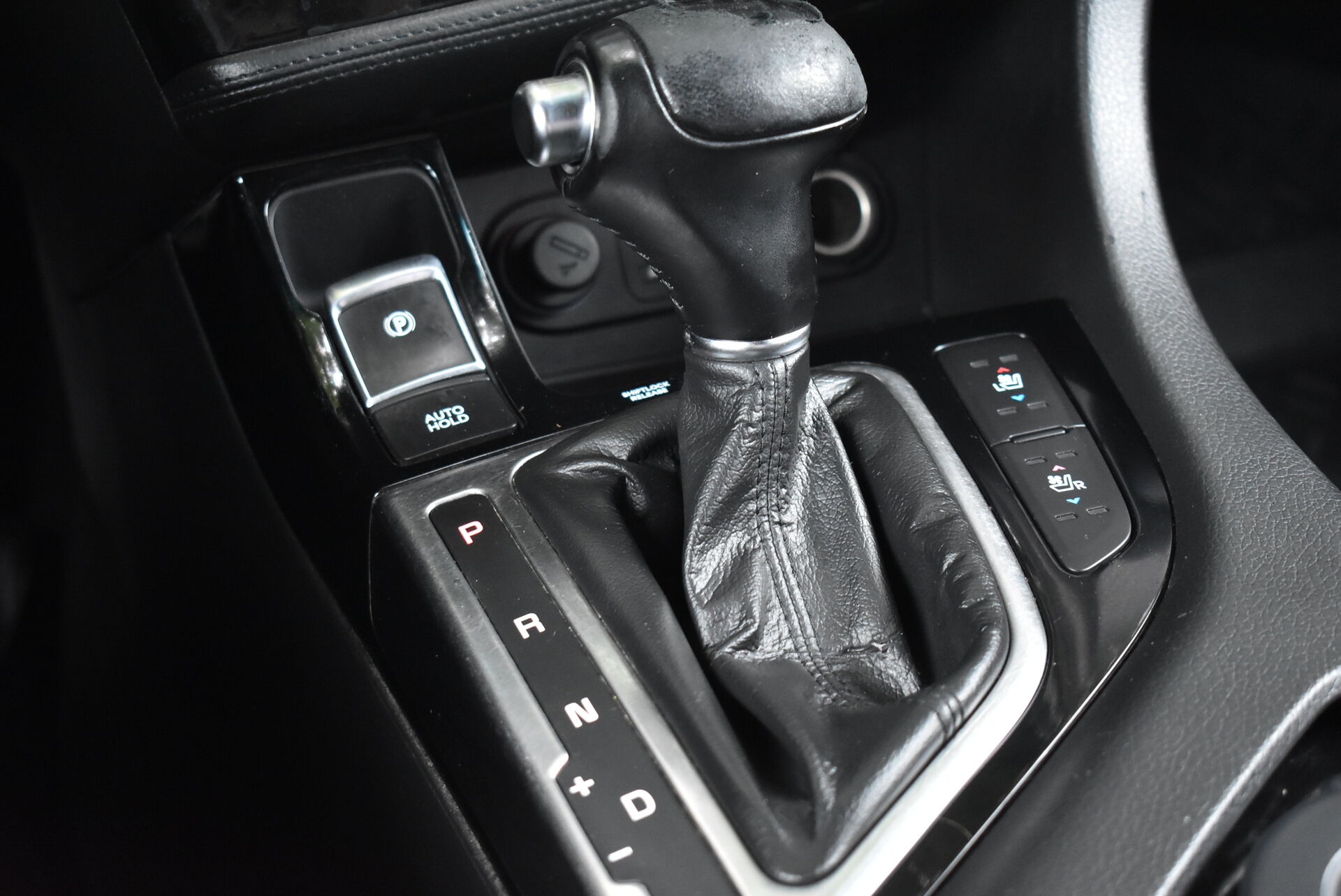 Kia Optima, III Рестайлинг 2.4 AT (180 л.с.) 2015