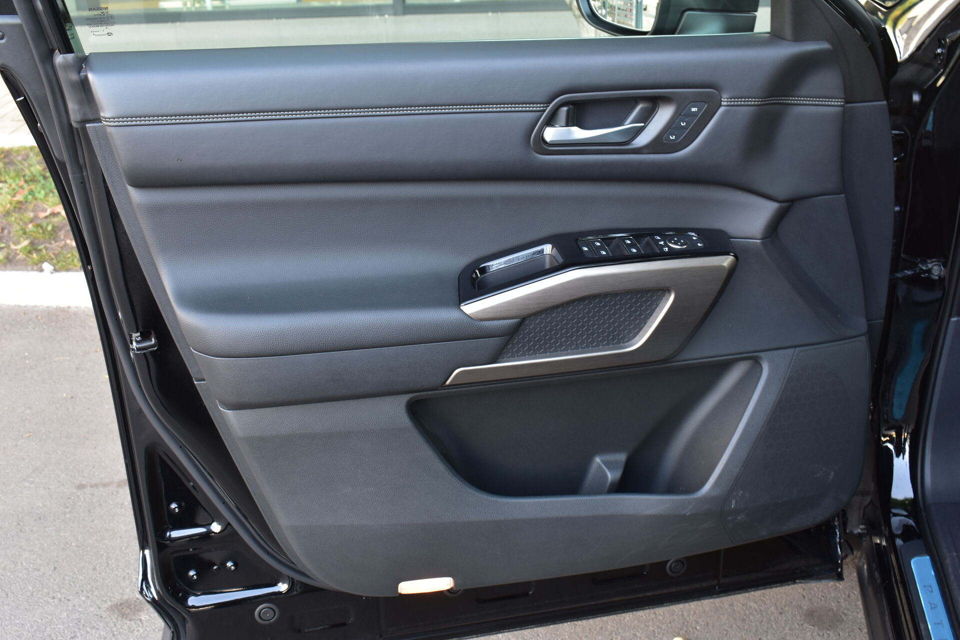 Nissan Pathfinder, V 3.5 AT (275 л.с.) 4WD 2021